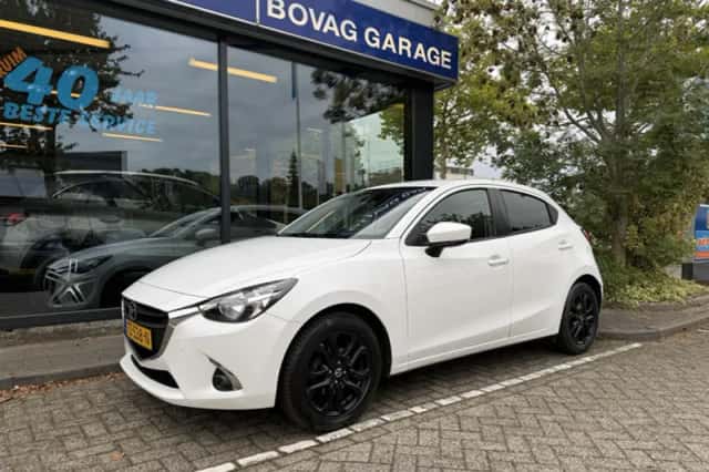 Mazda 2 (2018) thumbnail 1