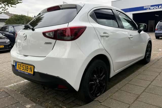 Mazda 2 (2018) thumbnail 6