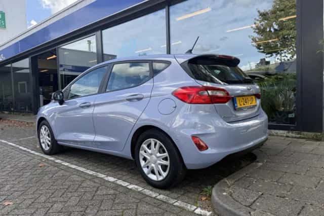 Ford Fiesta (2021) thumbnail 4
