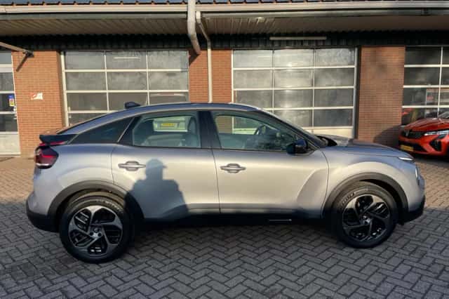 Citroën C4 (2023) thumbnail 4