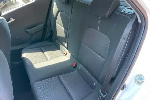 Kia Picanto (2022) thumbnail 6