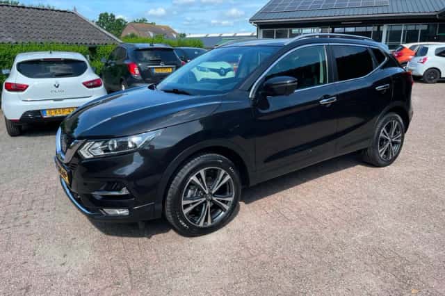 Nissan Qashqai (2019) thumbnail 1