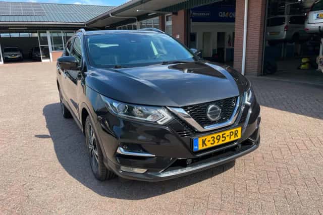 Nissan Qashqai (2019) thumbnail 2
