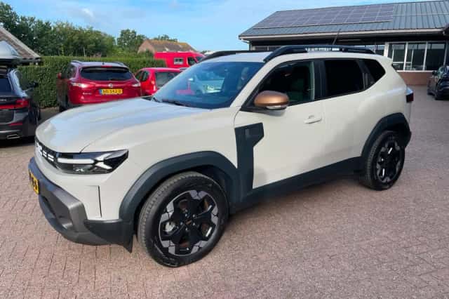 Dacia Duster (2024) thumbnail 1