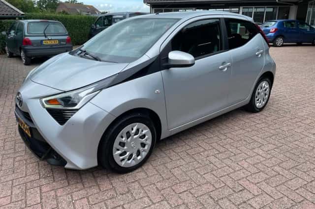 Toyota Aygo (2018) thumbnail 1