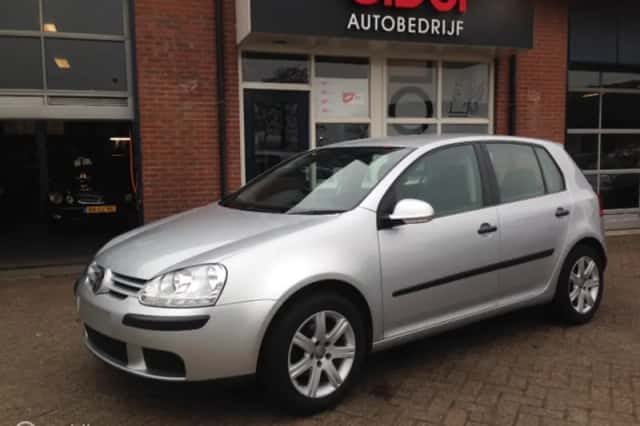 Volkswagen Golf (2005) thumbnail 1