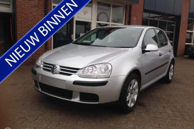 Volkswagen Golf (2005) thumbnail 2