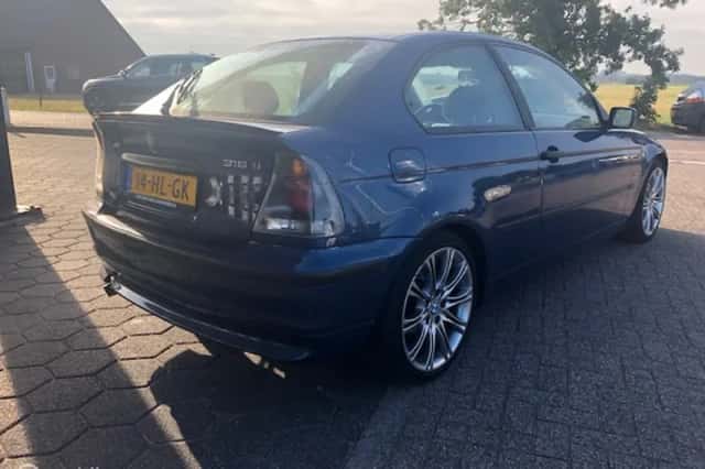 BMW 3-Serie (2001) thumbnail 3