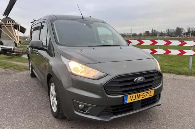 Ford Transit Connect (2021) thumbnail 3