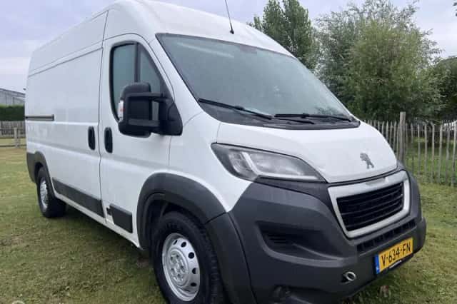 Peugeot Boxer (2017) thumbnail 2