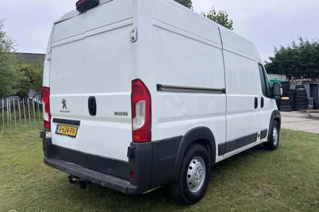 Peugeot Boxer (2017) thumbnail 3