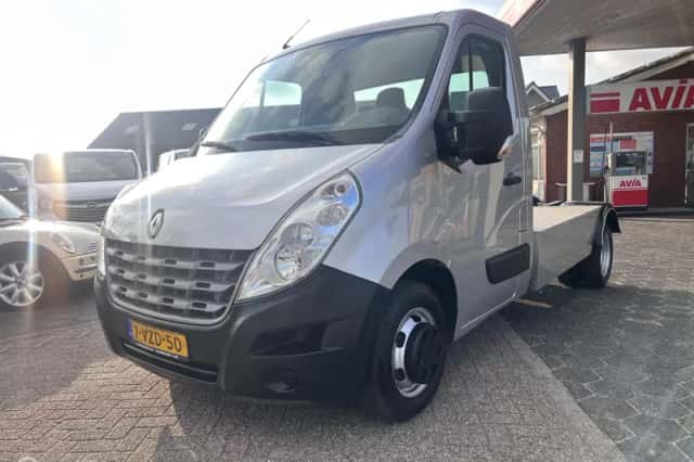 Renault Master (2012) thumbnail 1