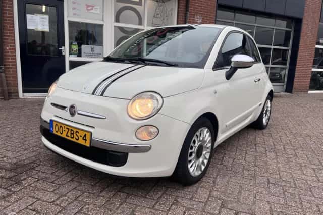 Fiat 500 (2012) thumbnail 1