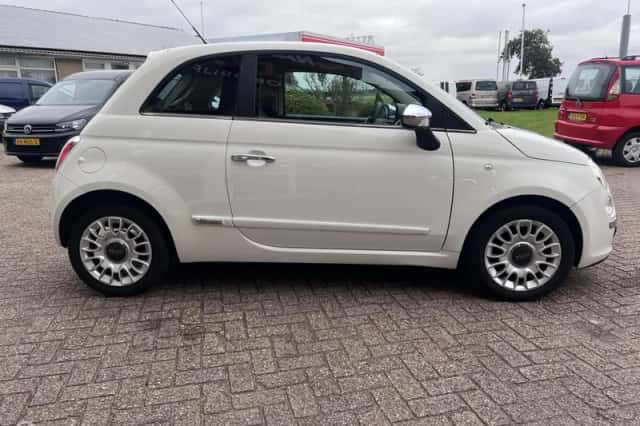 Fiat 500 (2012) thumbnail 5