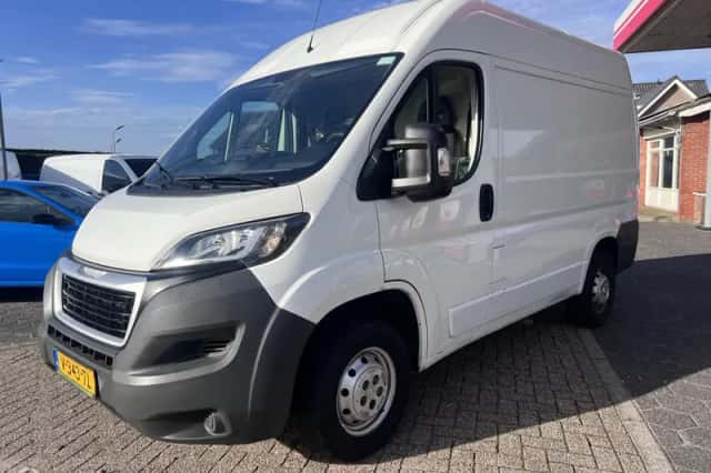 Peugeot Boxer (2014) thumbnail 1