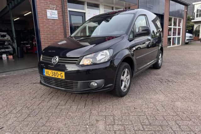 Volkswagen Caddy (2014) thumbnail 1