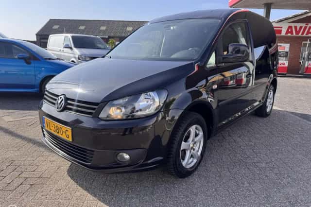 Volkswagen Caddy (2014) thumbnail 3