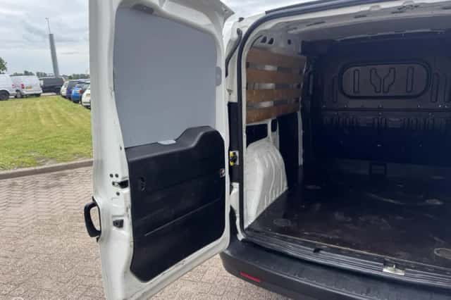 Fiat Doblò Cargo (2021) thumbnail 6
