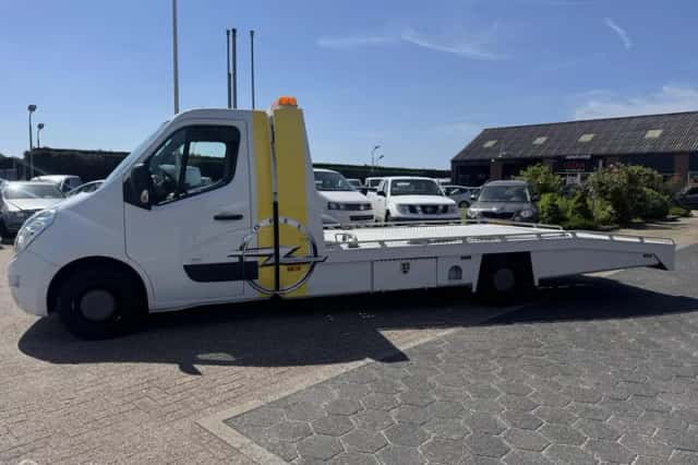 Opel Movano (2017) thumbnail 3