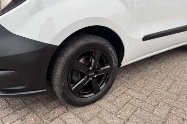 Fiat Doblò Cargo (2021) thumbnail 3