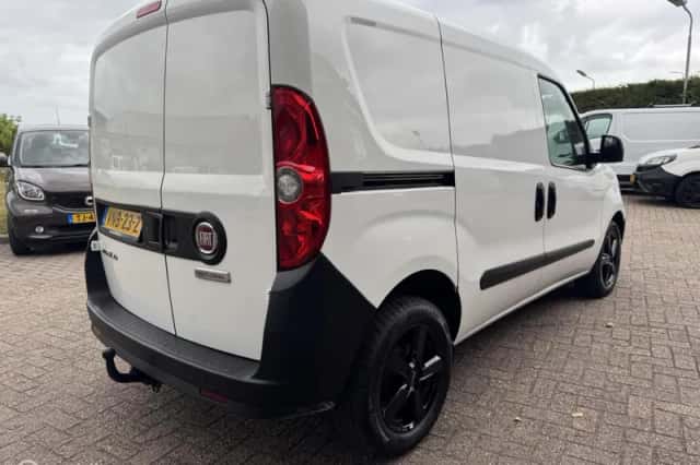 Fiat Doblò Cargo (2021) thumbnail 5