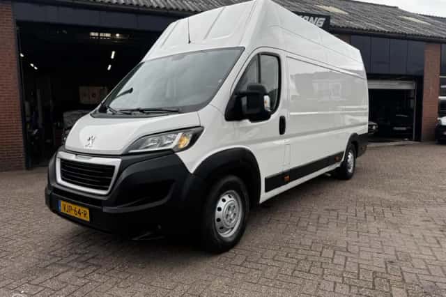 Peugeot Boxer (2021) thumbnail 1