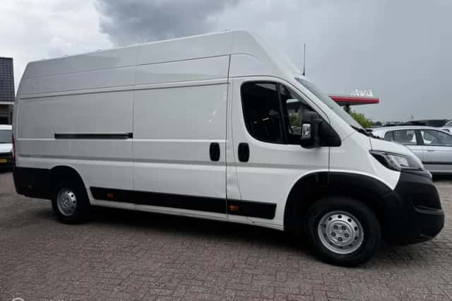 Peugeot Boxer (2021) thumbnail 4
