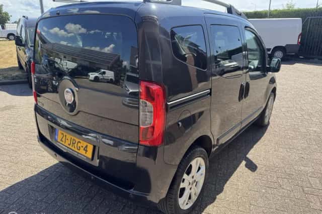 Fiat Qubo (2009) thumbnail 5