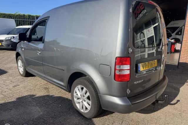 Volkswagen Caddy (2015) thumbnail 6