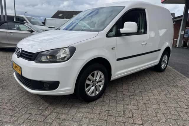 Volkswagen Caddy (2014) thumbnail 1