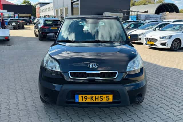Kia Soul (2009) thumbnail 5
