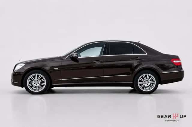 Mercedes-Benz E-Klasse (2010) thumbnail 2