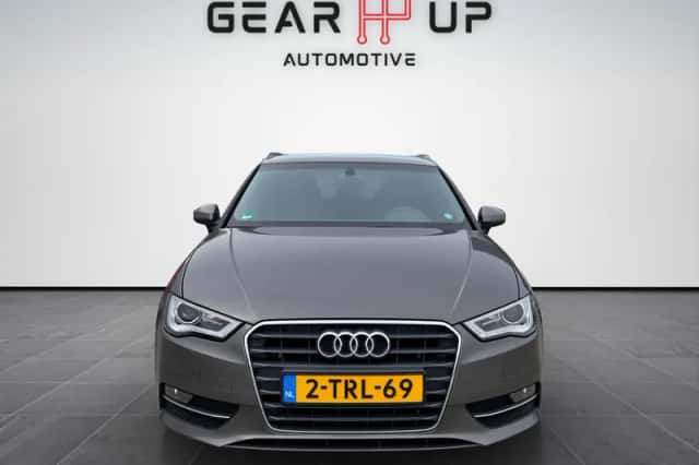 Audi A3 (2013) thumbnail 5