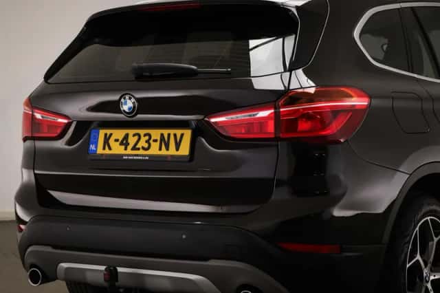 BMW X1 (2018) thumbnail 6