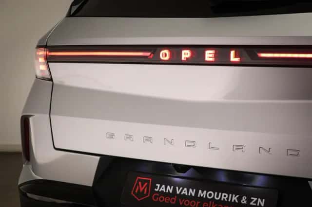 Opel Grandland (2025) thumbnail 6