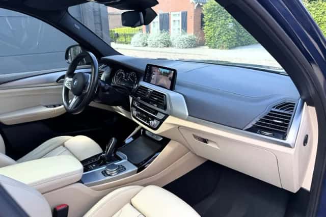 BMW X3 (2018) thumbnail 6