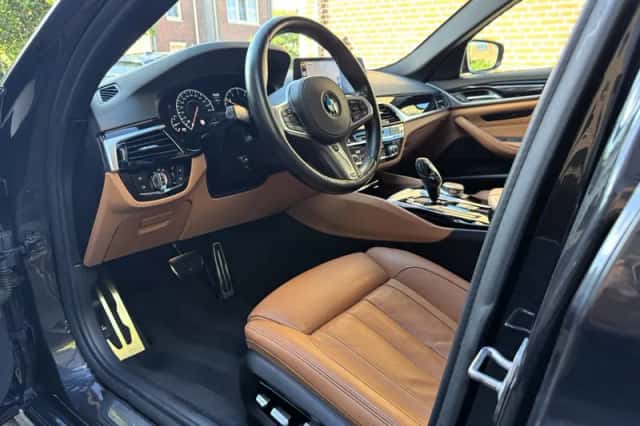 BMW 5-Serie (2018) thumbnail 2