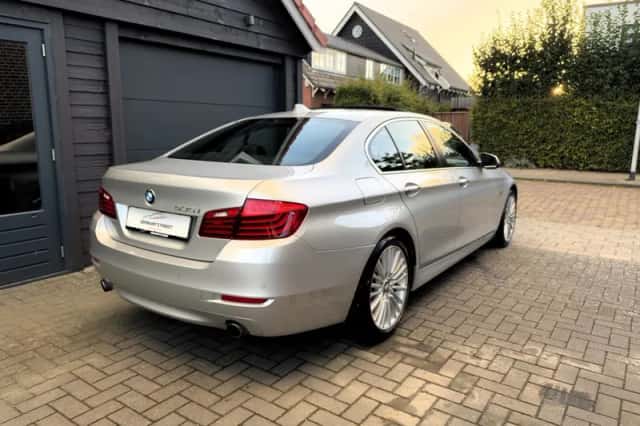 BMW 5-Serie (2014) thumbnail 3