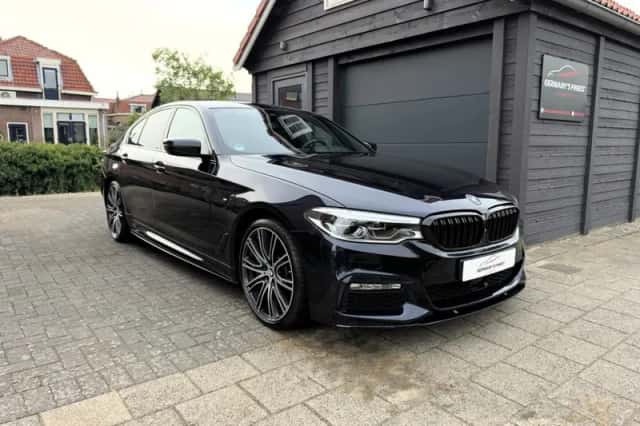 BMW 5-Serie (2018) thumbnail 1