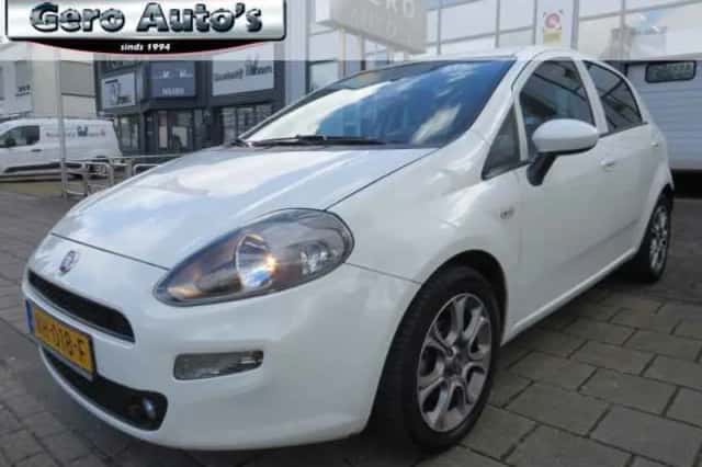 Fiat Punto Evo (2017) thumbnail 1