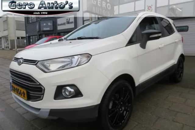 Ford EcoSport (2016) thumbnail 1