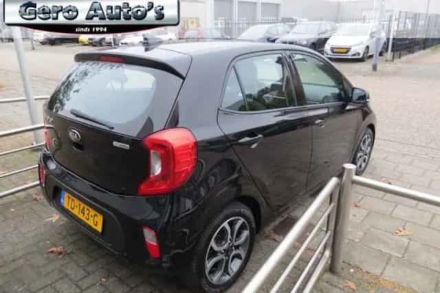 Kia Picanto (2018) thumbnail 5