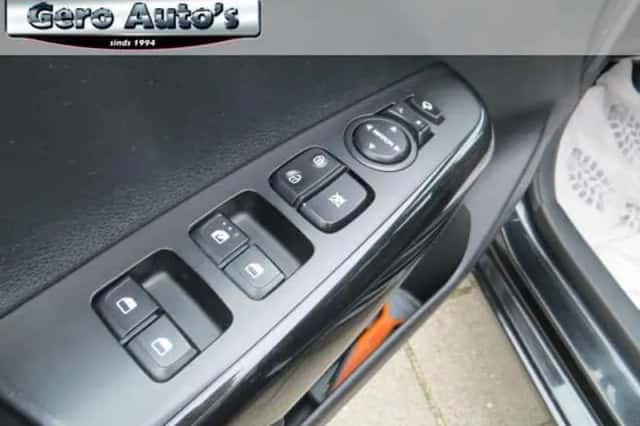 Kia Picanto (2018) thumbnail 6