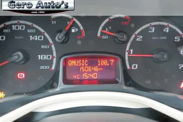Ford Ka (2011) thumbnail 5