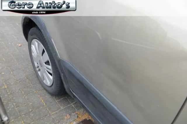 Fiat Sedici (2008) thumbnail 5