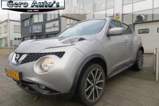 Nissan Juke (2015) thumbnail 1