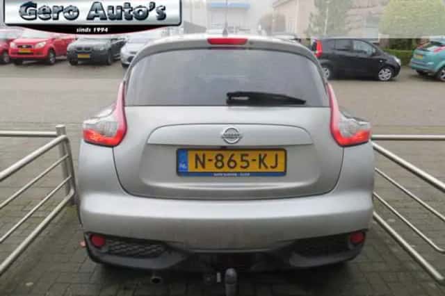 Nissan Juke (2015) thumbnail 4
