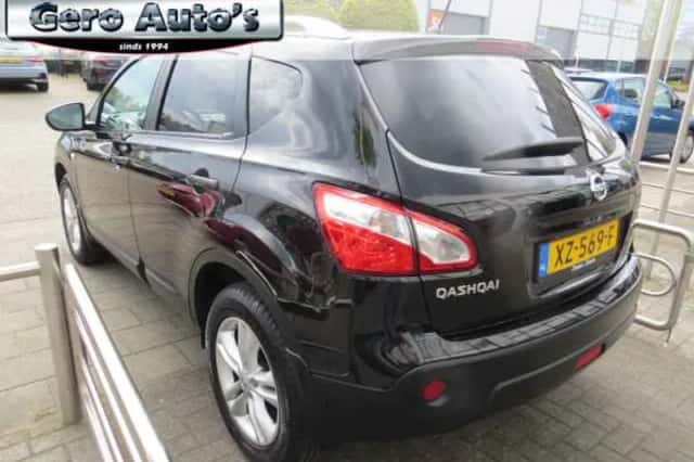 Nissan Qashqai (2012) thumbnail 6