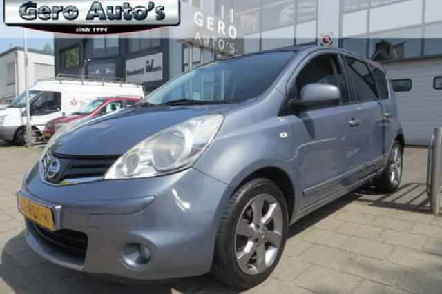 Nissan Note (2011) thumbnail 1