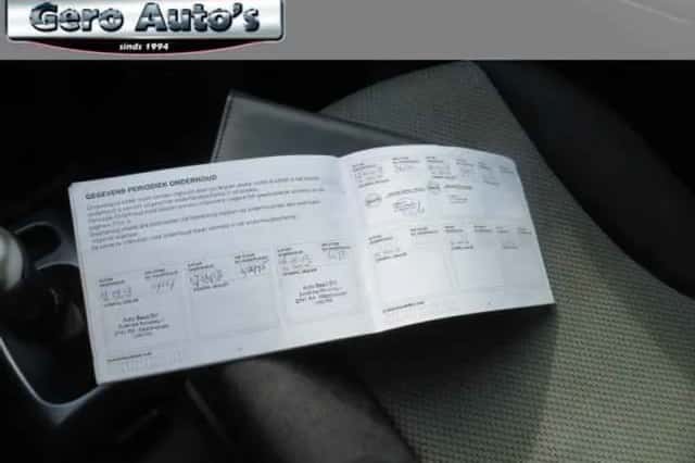 Nissan Note (2011) thumbnail 6